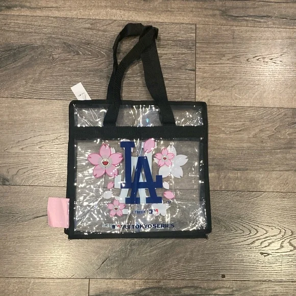 Dodger’s 2025 MLB Tokyo Series Tote Bag - New Jersey - Picture 2 of 3